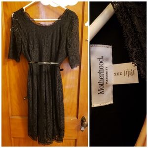 Lace fit and flare maternity dress medium